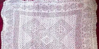 fiberholics Orenburg Style Shawl